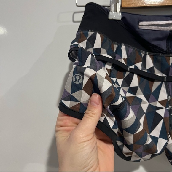 Lululemon Run: Speed Short *4-way Stretch
Stained Glass Love Neutral Blush Black - Picture 5 of 7